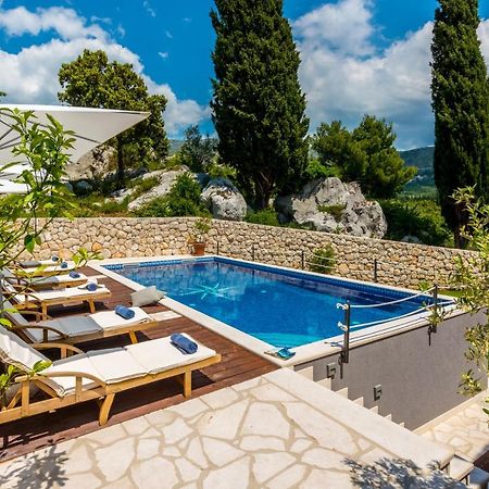 Villa Ane Celopeci エクステリア 写真